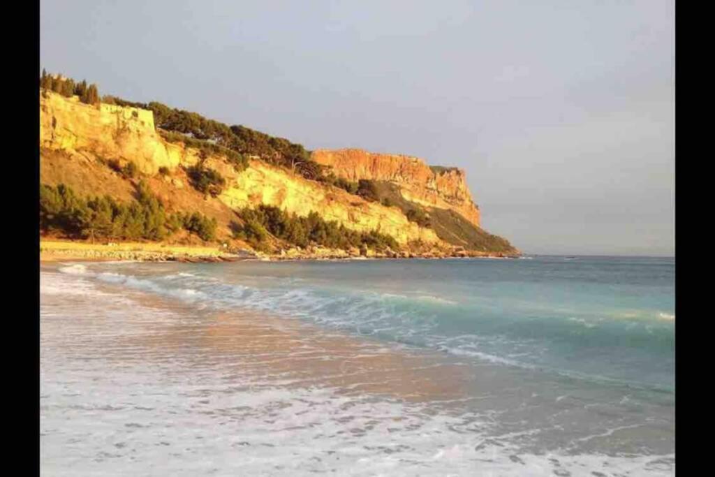 Magnifique Studio Cassis Esterno foto
